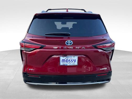 2025 Toyota Sienna Limited