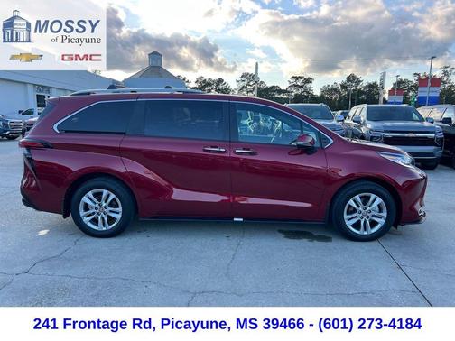 2025 Toyota Sienna Limited