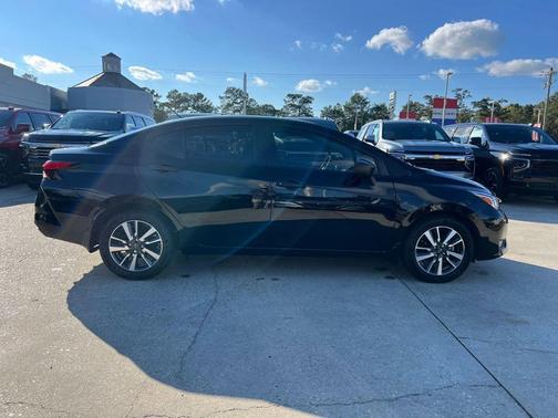 2024 Nissan Versa S