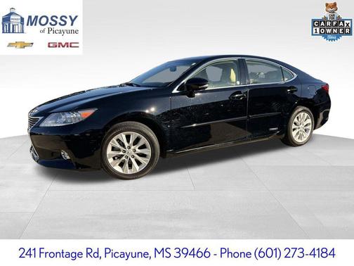 2015 Lexus ES 300h Base