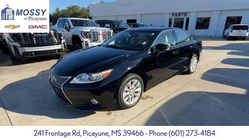 2015 Lexus ES 300h Base