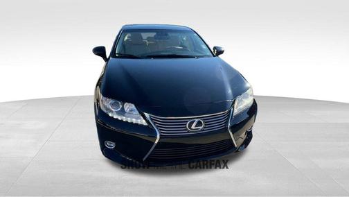 2015 Lexus ES 300h Base