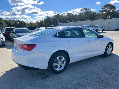 2024 Chevrolet Malibu 1FL