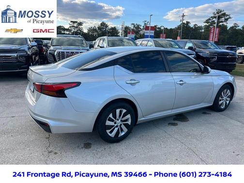 2022 Nissan Altima 2.5 S