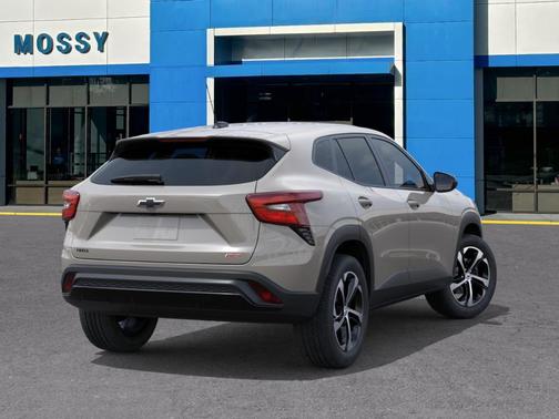 Tan 2026 Chevrolet Trax 1RS