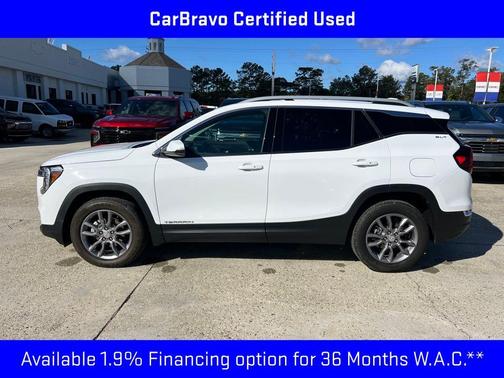 2024 GMC Terrain SLT