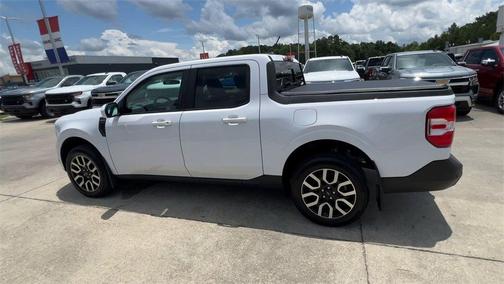 2023 Ford Maverick Lariat