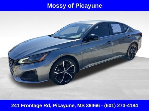 2023 Nissan Altima 2.5 SR