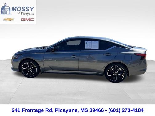 2023 Nissan Altima 2.5 SR