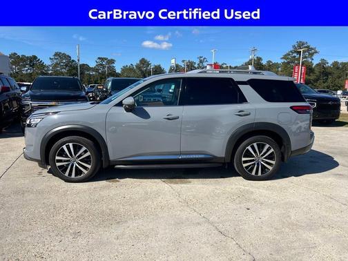 2024 Nissan Pathfinder Platinum