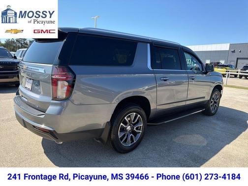 2021 Chevrolet Suburban LT