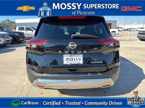 Black 2023 Nissan Rogue Platinum
