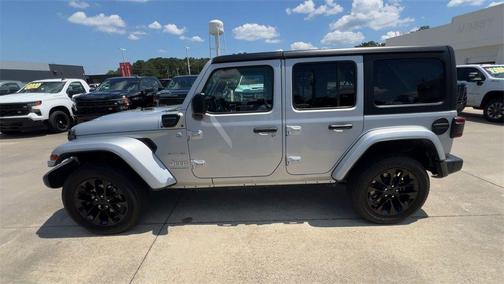 2023 Jeep Wrangler 4xe Sahara