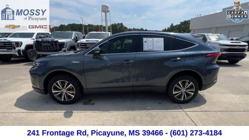 2021 Toyota Venza LE