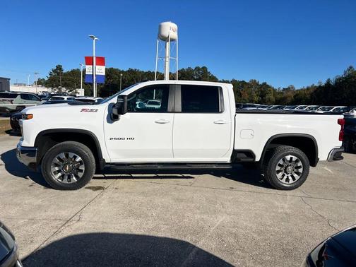 2024 Chevrolet Silverado 2500 LT