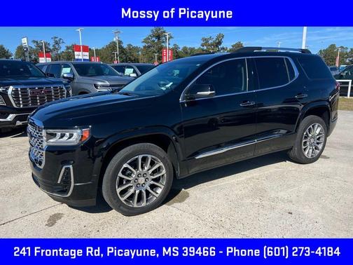 2023 GMC Acadia Denali