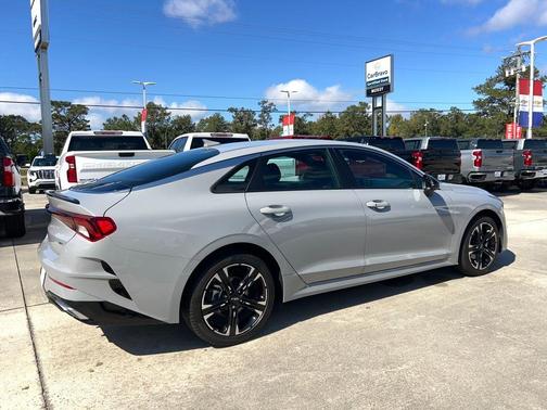 2024 Kia K5 GT-Line