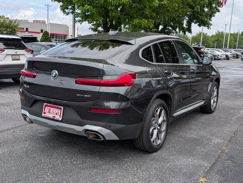 2024 BMW X4 xDrive30i