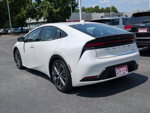 2024 Toyota Prius XLE