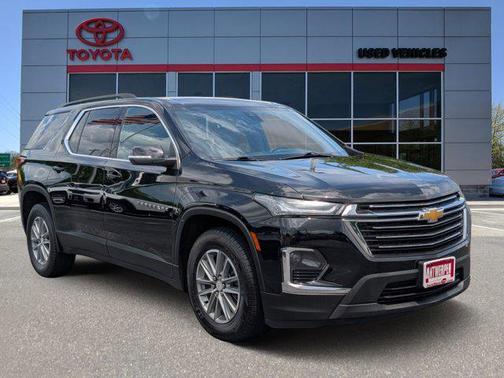 2022 Chevrolet Traverse LT Leather