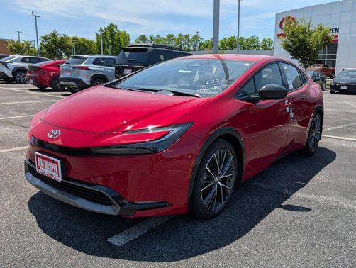 2025 Toyota Prius XLE