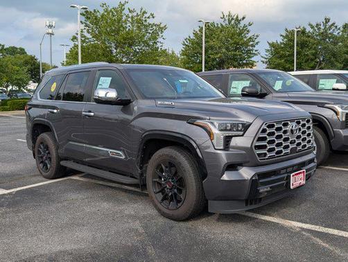2025 Toyota Sequoia Base