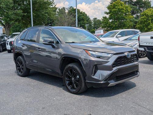 2023 Toyota RAV4 Hybrid SE