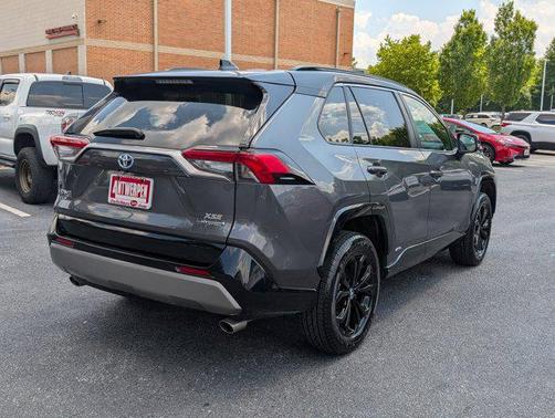 2023 Toyota RAV4 Hybrid SE