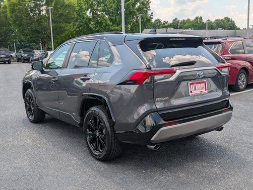 2023 Toyota RAV4 Hybrid SE