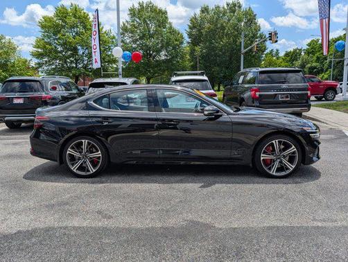 2024 Genesis G70 3.3T AWD Sport Advanced