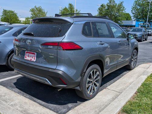 2025 Toyota Corolla Cross XLE
