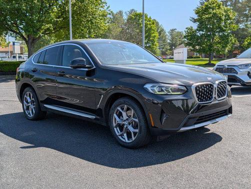 2022 BMW X4 xDrive30i