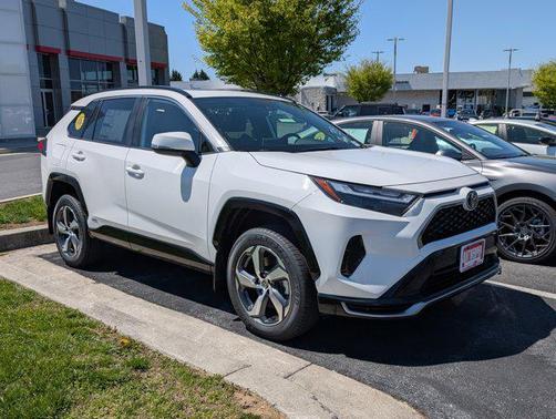 2025 Toyota RAV4 Hybrid SE
