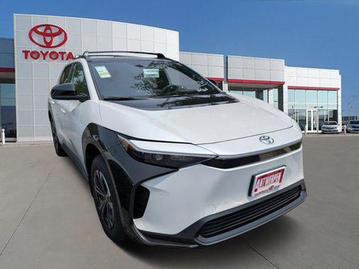 2025 Toyota bZ4X XLE