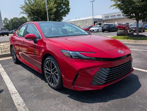 2025 Toyota Camry XLE