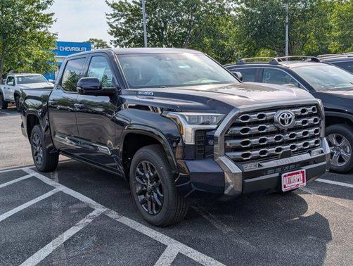 2025 Toyota Tundra Hybrid Platinum