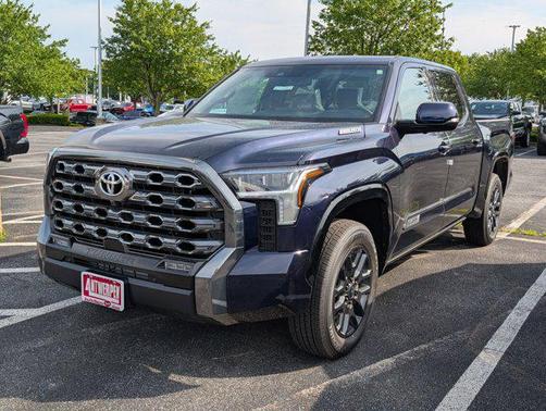 2025 Toyota Tundra Hybrid Platinum
