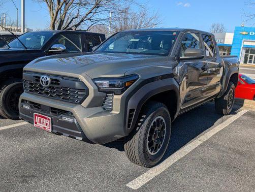 2025 Toyota Tacoma TRD Off Road