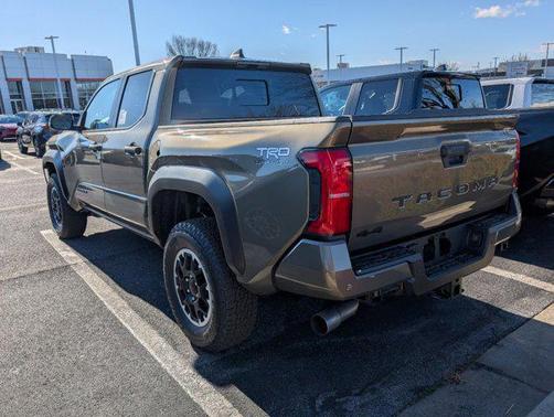 2025 Toyota Tacoma TRD Off Road