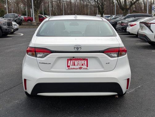 2022 Toyota Corolla LE