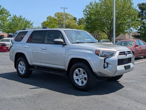 2020 Toyota 4Runner SR5