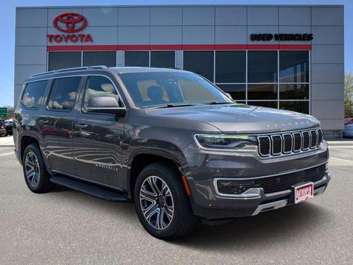 2022 Jeep Wagoneer Series III 4x4