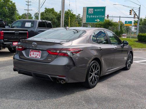 2021 Toyota Camry SE