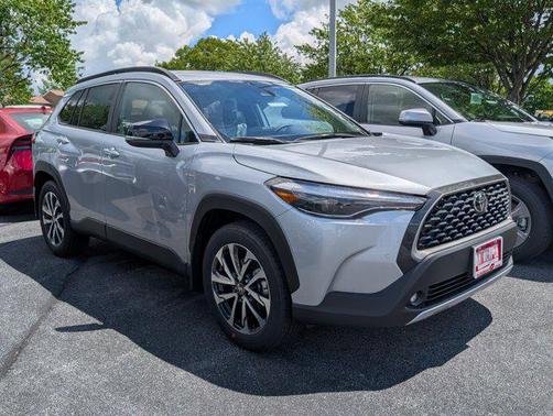 2025 Toyota Corolla Cross XLE
