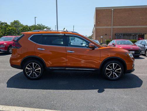 2020 Nissan Rogue SL