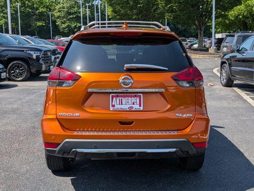 2020 Nissan Rogue SL