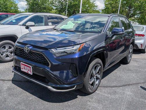 2025 Toyota RAV4 Hybrid SE