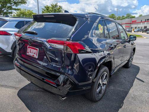 2025 Toyota RAV4 Hybrid SE