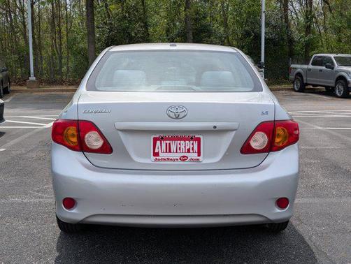 2010 Toyota Corolla LE