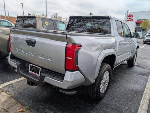 2025 Toyota Tacoma SR5